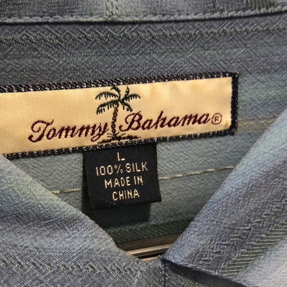 Tommy Bahama large button down short sleeve shirt - Picture 8 of 8